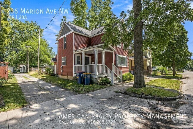 Building Photo - 236 Marion Ave NW