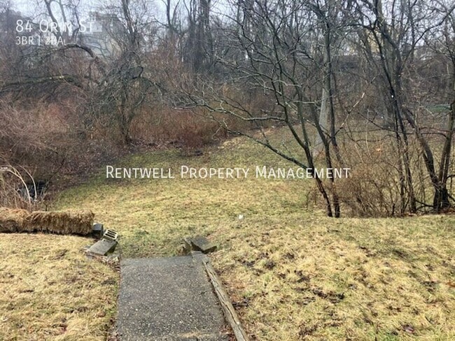 Building Photo - 84 Orin St