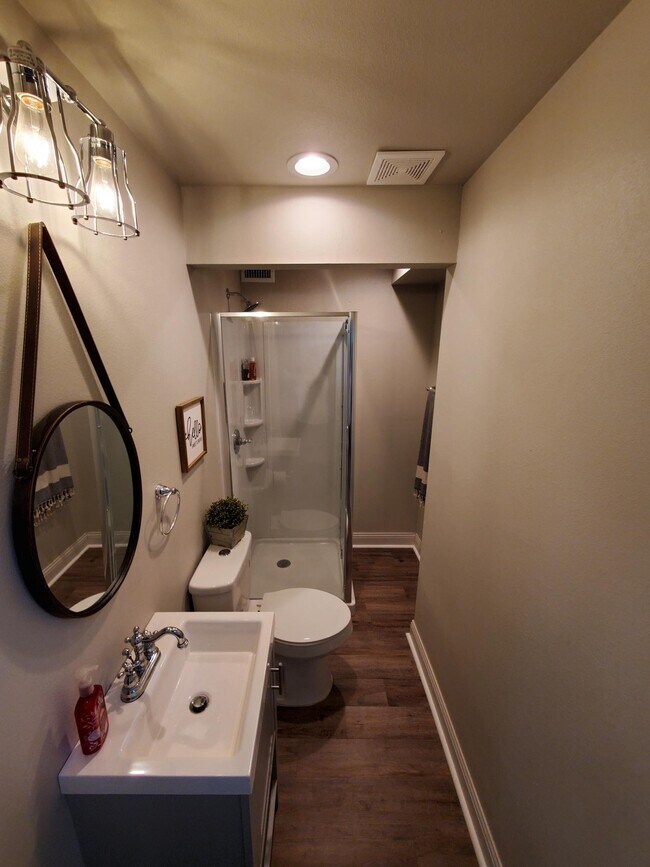 Building Photo - 7101 Kc Ranch Ct