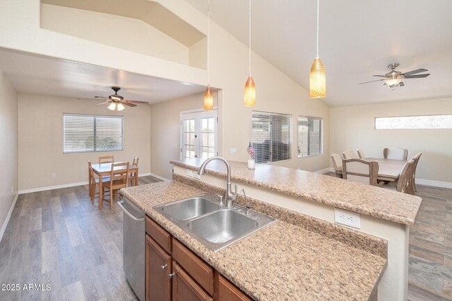 Building Photo - 25256 W Darrel Dr