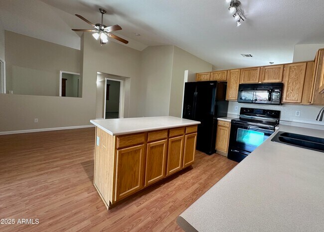 Building Photo - 3107 W Melinda Ln
