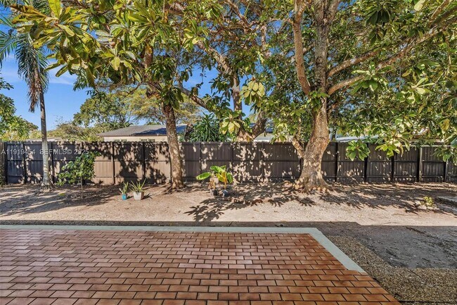 Building Photo - 13011 SW 80th St