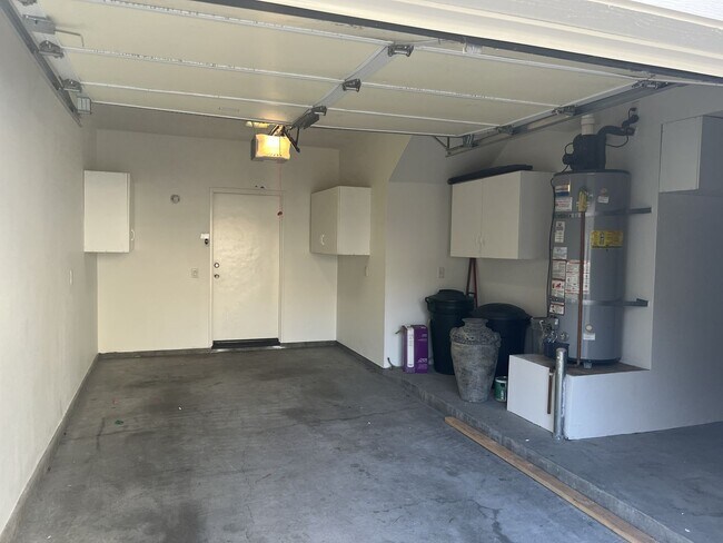 Building Photo - 2bd 2 ba Ladera Ranch Townhome for Lease