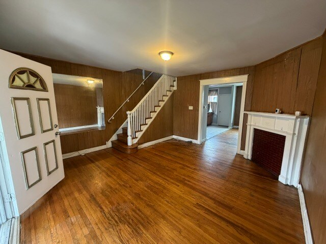Building Photo - 6604 N Uber St