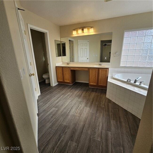 Building Photo - 4599 Deer Forest Ave