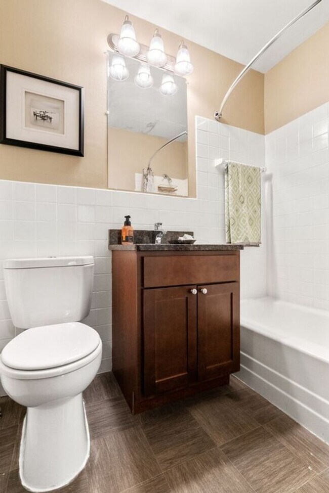 Building Photo - Granite City Apartments 2 Bedroom Apartment Home