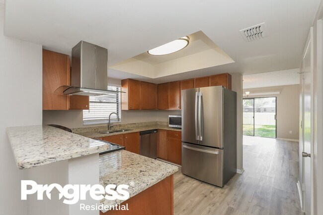 Building Photo - 16111 Gardendale Dr