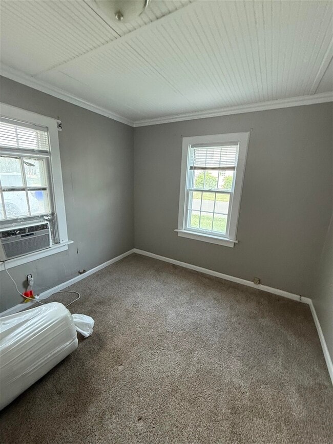 Building Photo - 1301 Nutwood St