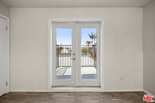 Building Photo - 4334 Lyceum Ave