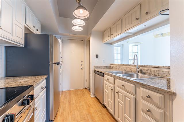 Building Photo - 3105 San Jacinto St