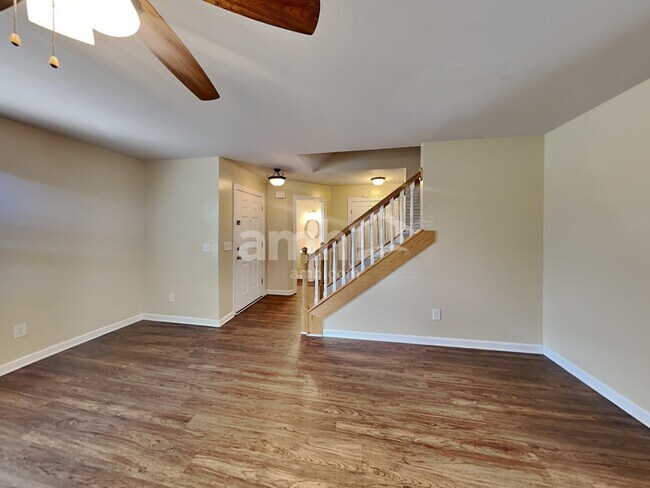 Building Photo - 1628 Antebellum Dr