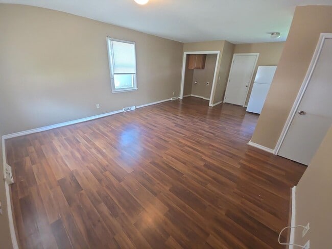 Building Photo - Charming 3-Bedroom Home with Large Yard