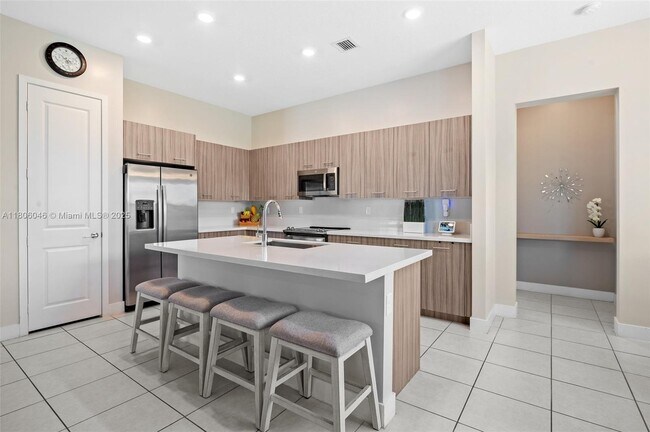 Building Photo - 17577 SW 41st St