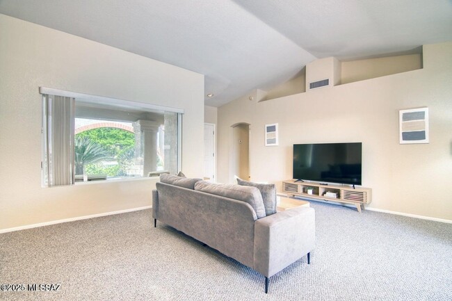 Building Photo - 14582 N Alamo Canyon Dr