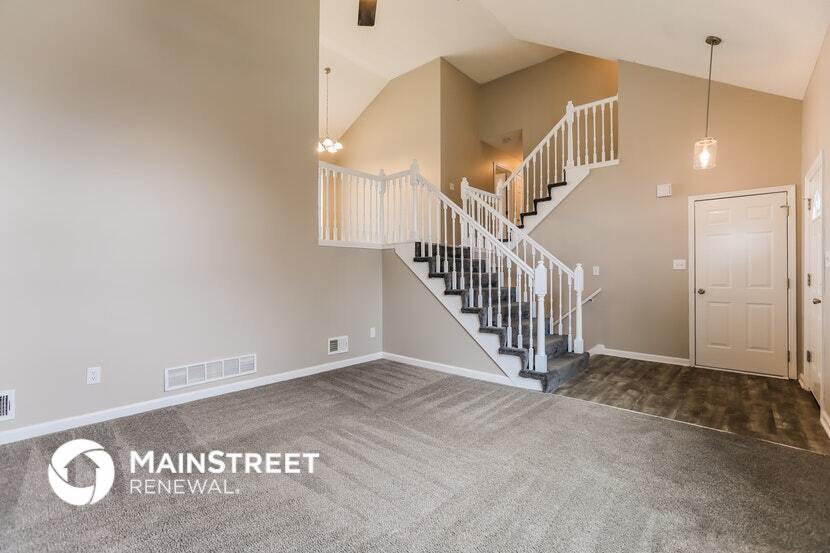 Building Photo - 845 SW Country Hill Dr