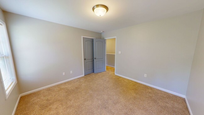 Building Photo - Updated 3 Bedroom, 2.5 Bathroom 2-Story w/...