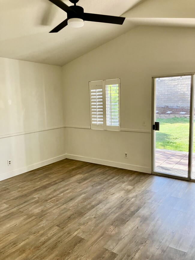 Building Photo - 2899 Thicket Pl