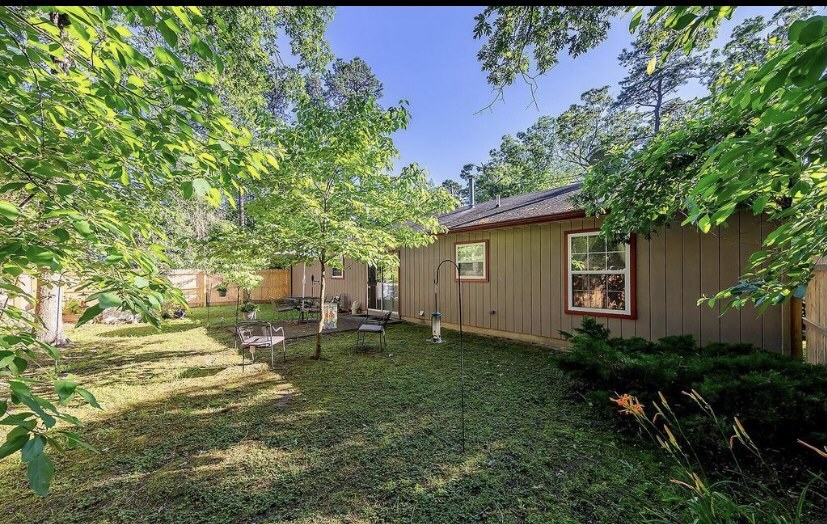 Building Photo - 123 Clubhouse Rd
