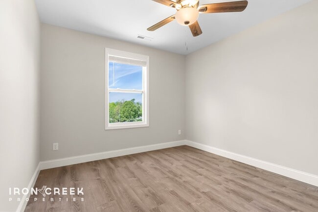 Building Photo - Bright and Modern: Brand New Three-Bedroom...