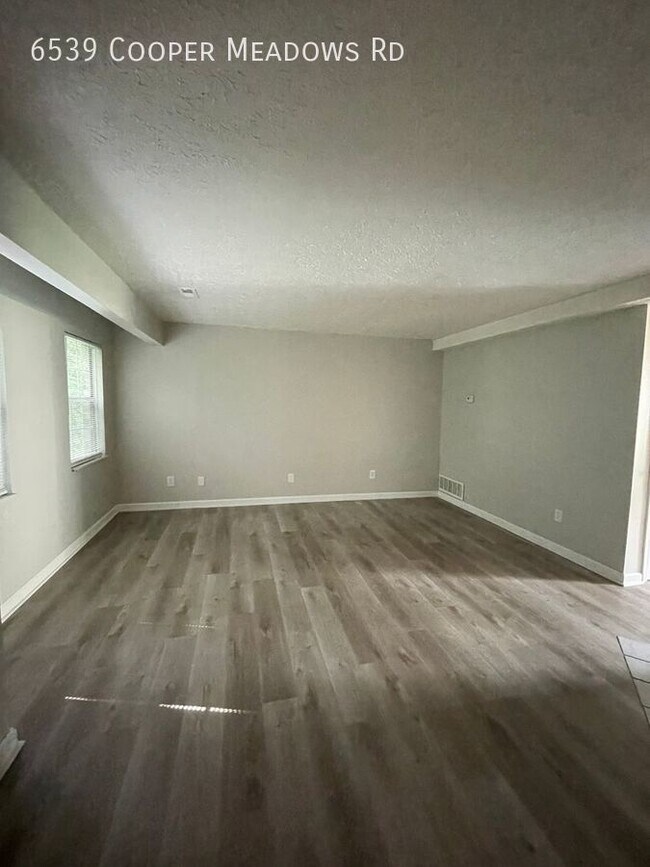 Building Photo - Cooper Meadows- Two Bedroom Townhome in We...