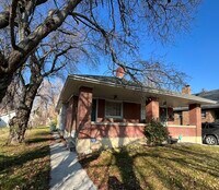 Building Photo - 361-361 Williams Ave S