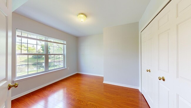 Building Photo - 2771 S Knightsbridge Cir