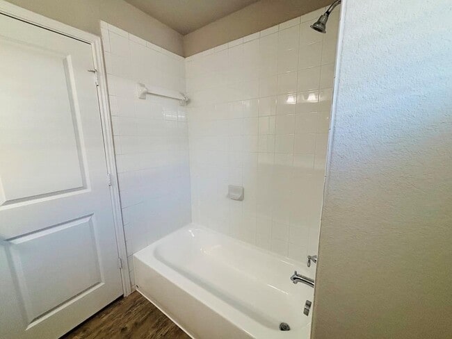 Building Photo - 1405 Bear Peak Ln