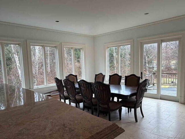 Building Photo - 180 Stone Hill Rd