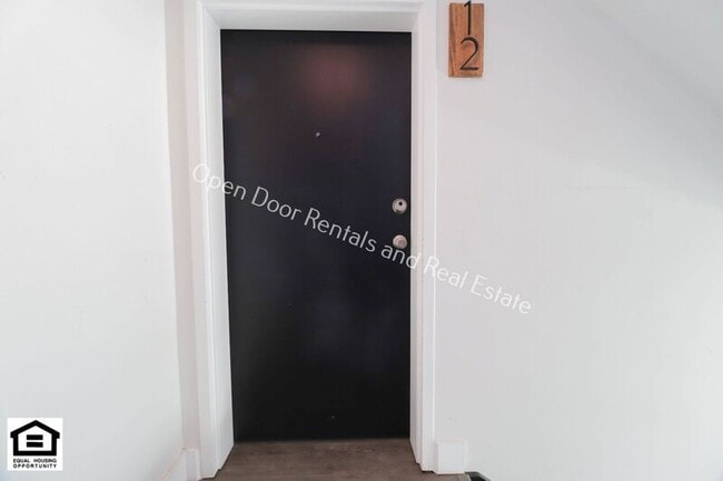 Building Photo - 1823 Griswold Dr