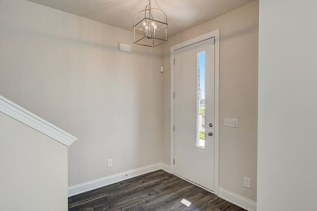 Building Photo - 1001 Lifford Ln