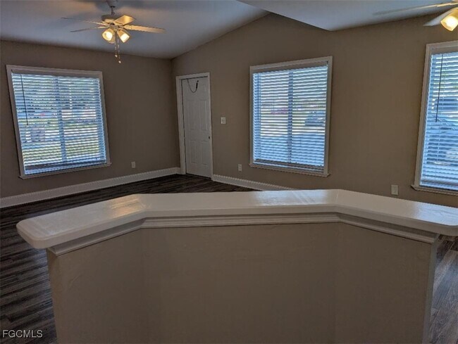 Building Photo - 214 Hancock Bridge Pkwy