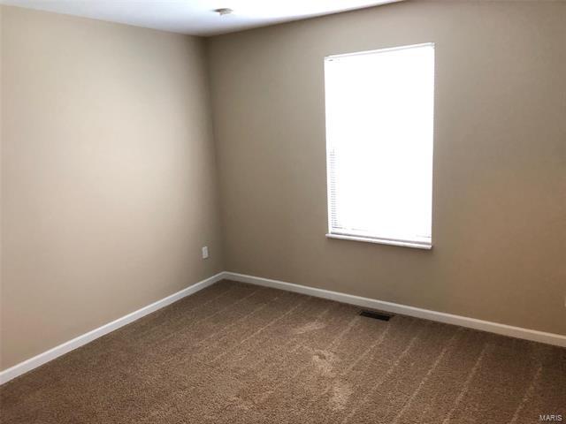 Building Photo - 29 Greenfield Dr