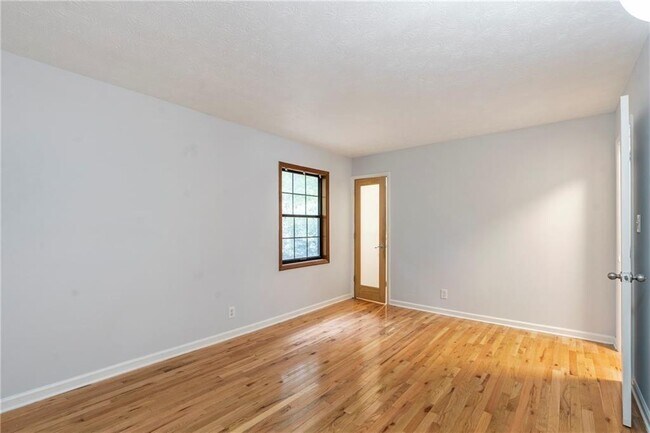 Building Photo - 3475 Leaf Land Ct