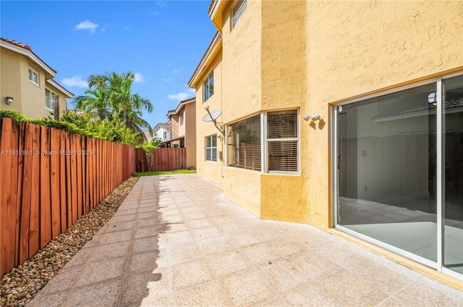 Building Photo - 4668 SW 153rd Ct