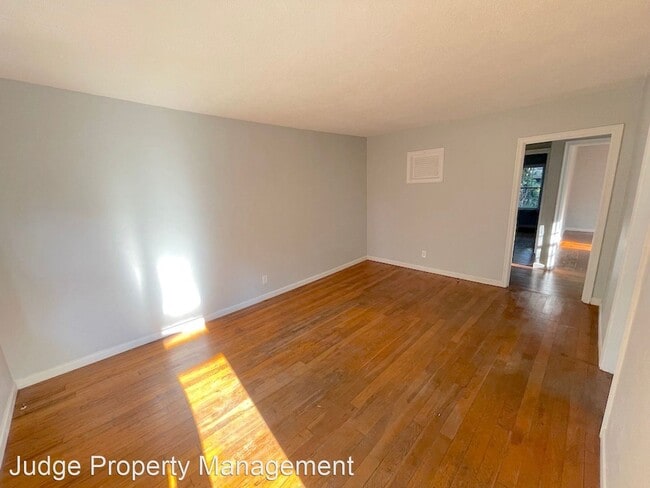 Building Photo - 2 br, 1 bath House - 1324 E. 53rd Street