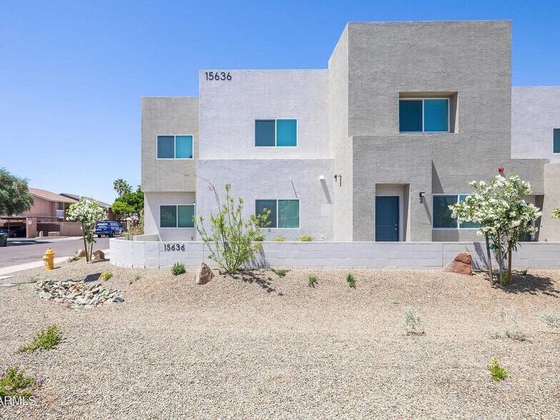 Building Photo - 15636 N 29th St