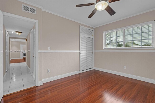 Building Photo - 9400 SW 193rd Dr