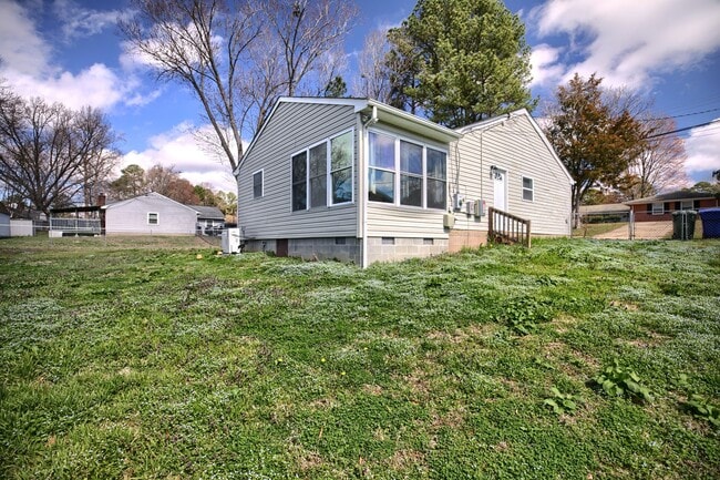 Building Photo - For more information, contact Sabrina at 757-767-0767