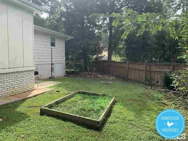 Building Photo - 2513 Ricky Cir