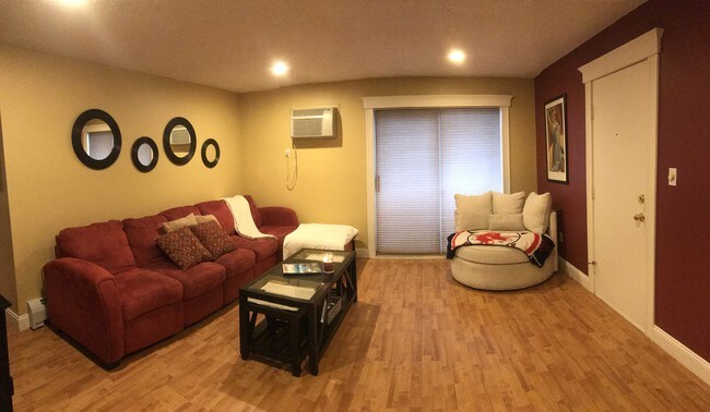 Living Room - 20 Lovett St
