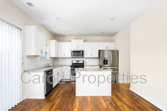 Building Photo - 5015 Concho Rd