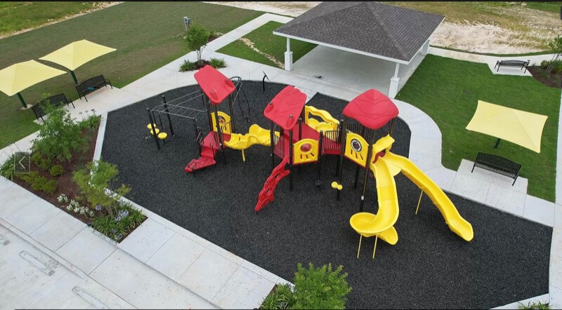 Building Photo - 33419 Hyacinth St