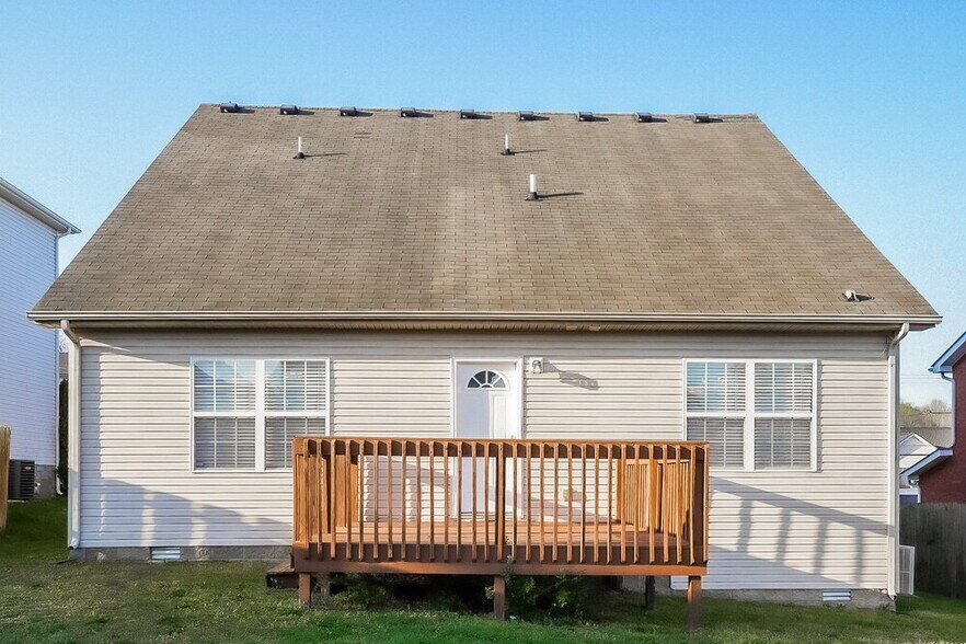 Building Photo - 109 Tulip Grove Point