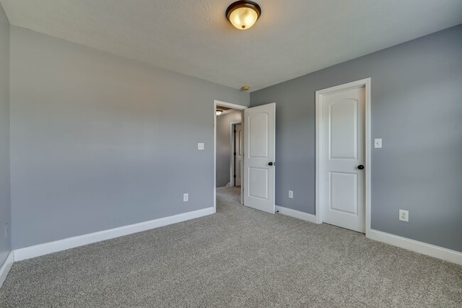 Building Photo - 3169 Camden Way