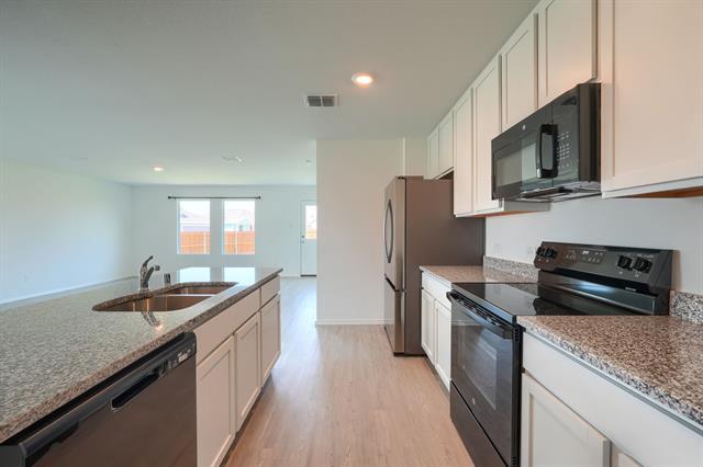 Building Photo - 5916 Crystal Water Wy