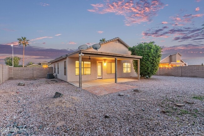 Building Photo - 2390 E Whitten St