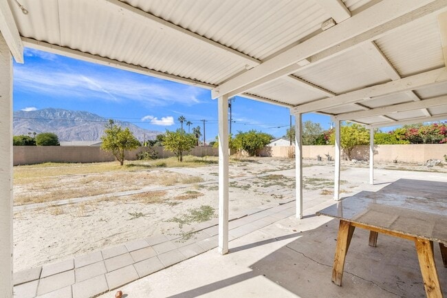 Building Photo - 33515 Wishing Well Trail