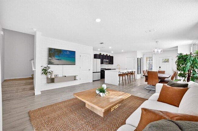 Building Photo - 1849 Red Canyon Dr