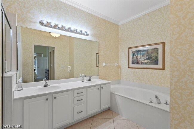 Building Photo - 1208 Chelmsford Ct