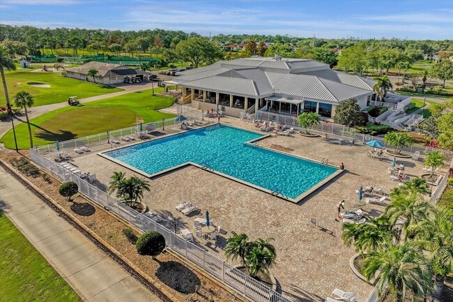 Building Photo - 3960 Southpointe Dr